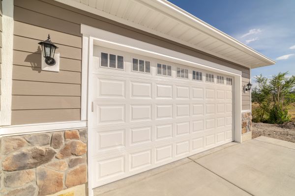 Cost of Garage Lifting in Temecula